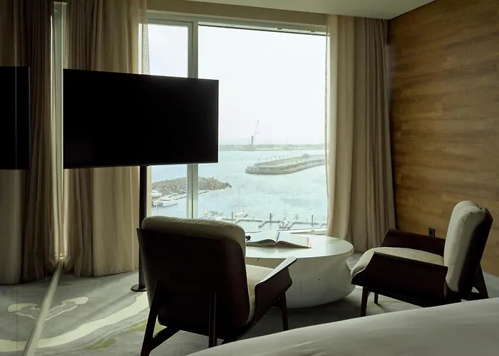 Octant 5* Ponta Delgada (Sao Miguel)